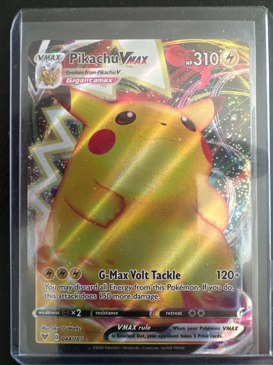 Pokémon Pikachu VMAX 44/185 — Vivid Voltage, Near Mint